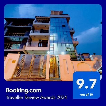 Hotel O Crosswinds Residency Indirapuram Экстерьер фото