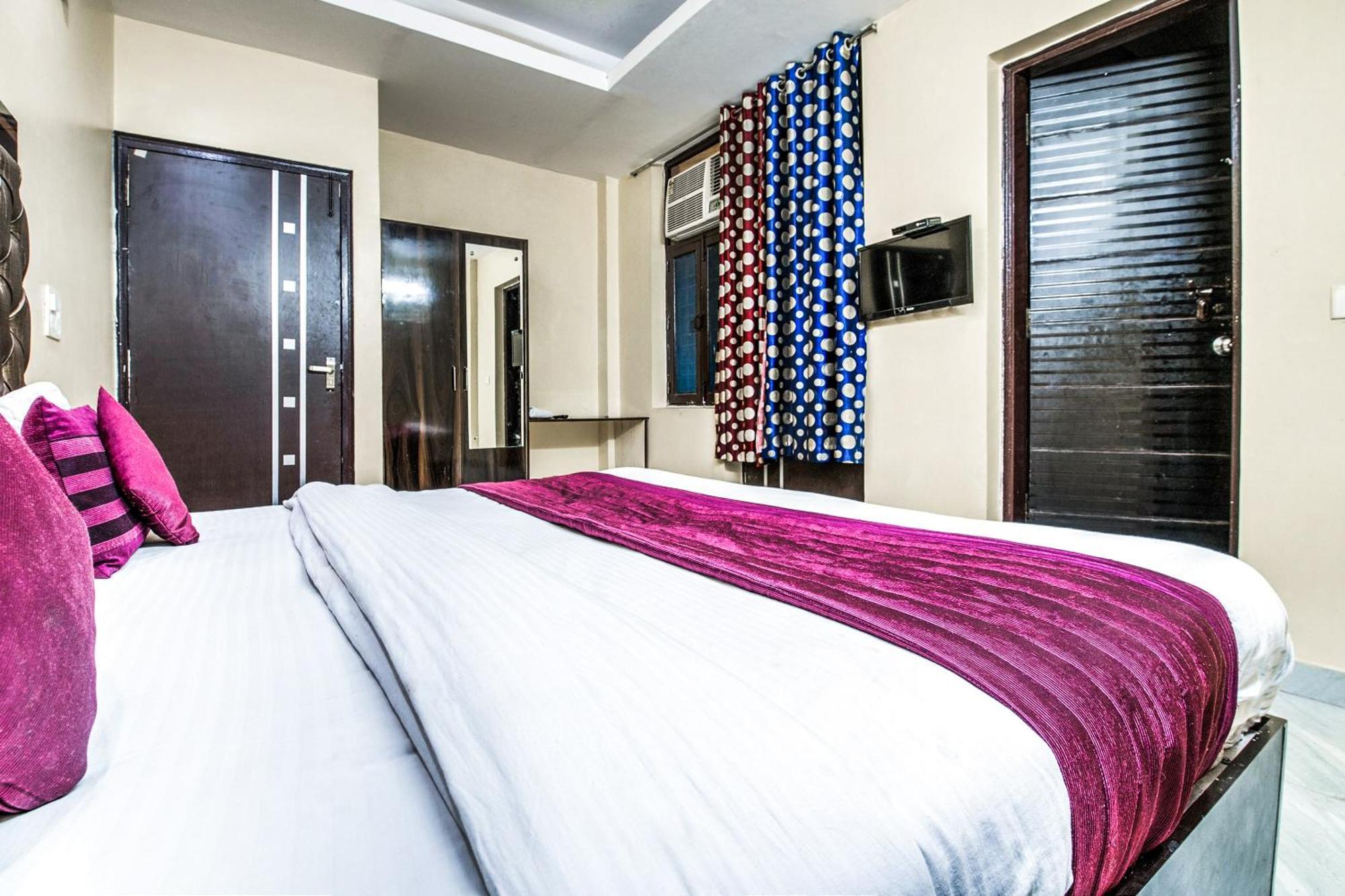 Hotel O Crosswinds Residency Indirapuram Экстерьер фото