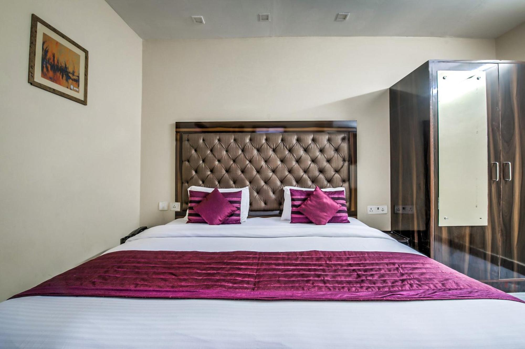 Hotel O Crosswinds Residency Indirapuram Экстерьер фото