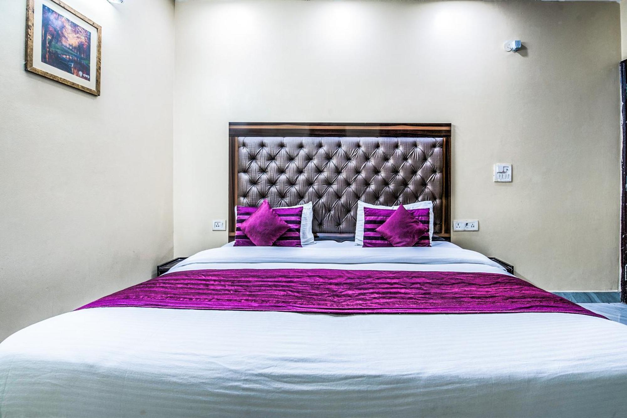 Hotel O Crosswinds Residency Indirapuram Экстерьер фото