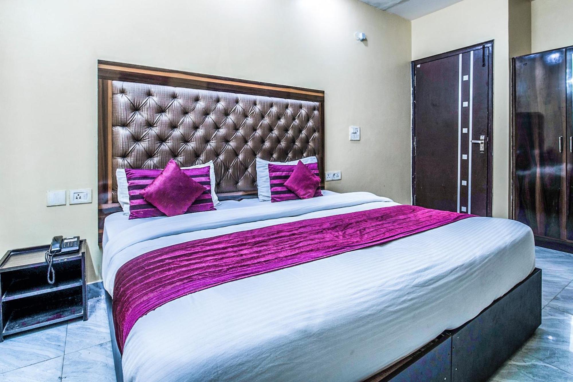 Hotel O Crosswinds Residency Indirapuram Экстерьер фото
