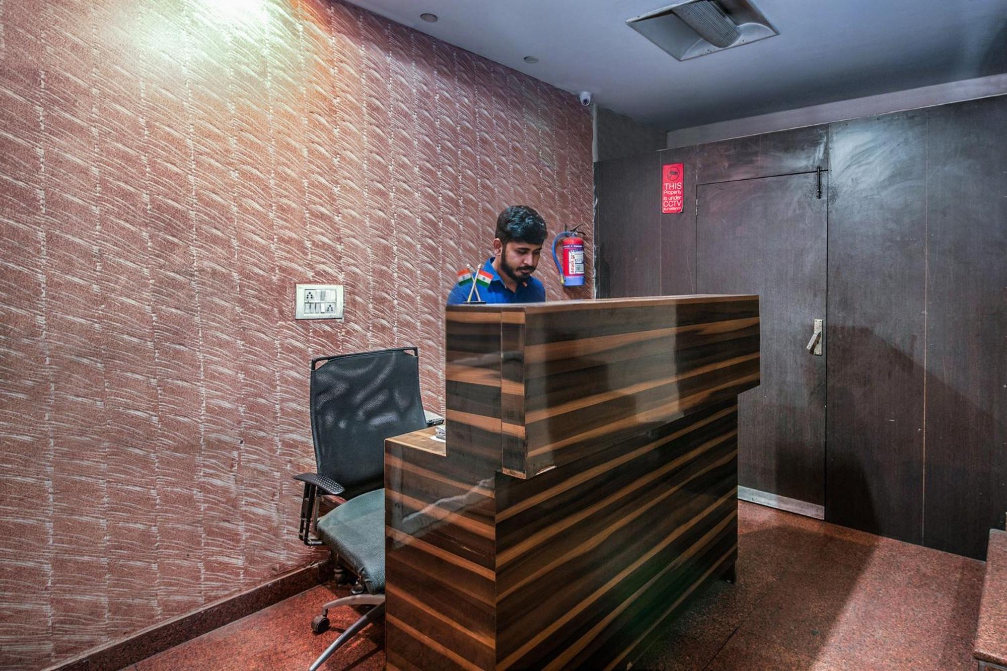 Hotel O Crosswinds Residency Indirapuram Экстерьер фото