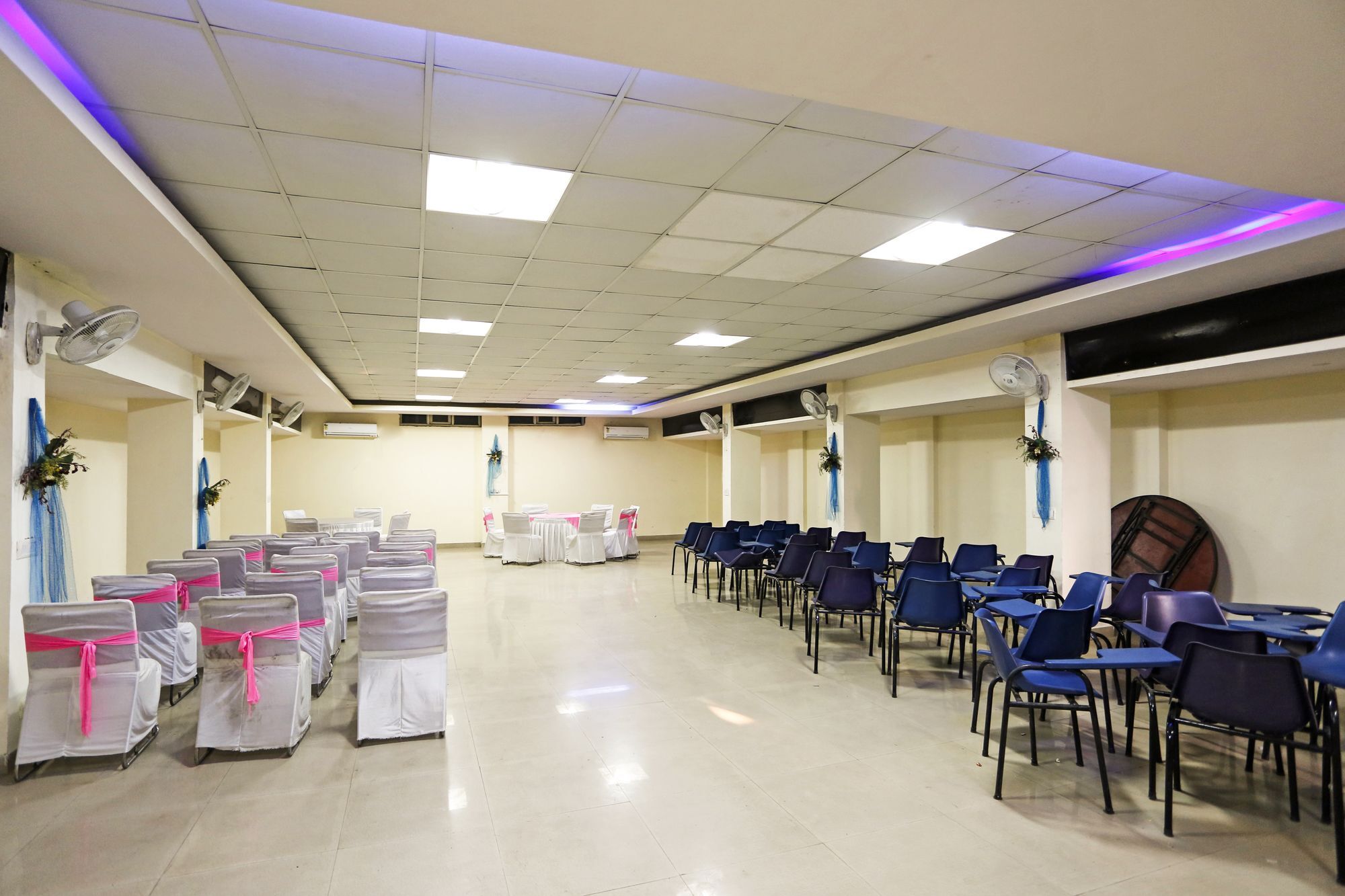 Hotel O Crosswinds Residency Indirapuram Экстерьер фото